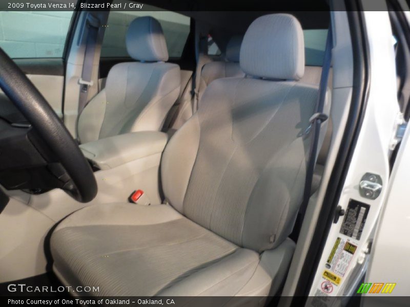 Blizzard Pearl / Gray 2009 Toyota Venza I4