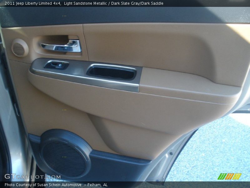 Light Sandstone Metallic / Dark Slate Gray/Dark Saddle 2011 Jeep Liberty Limited 4x4