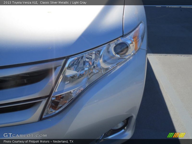 Classic Silver Metallic / Light Gray 2013 Toyota Venza XLE