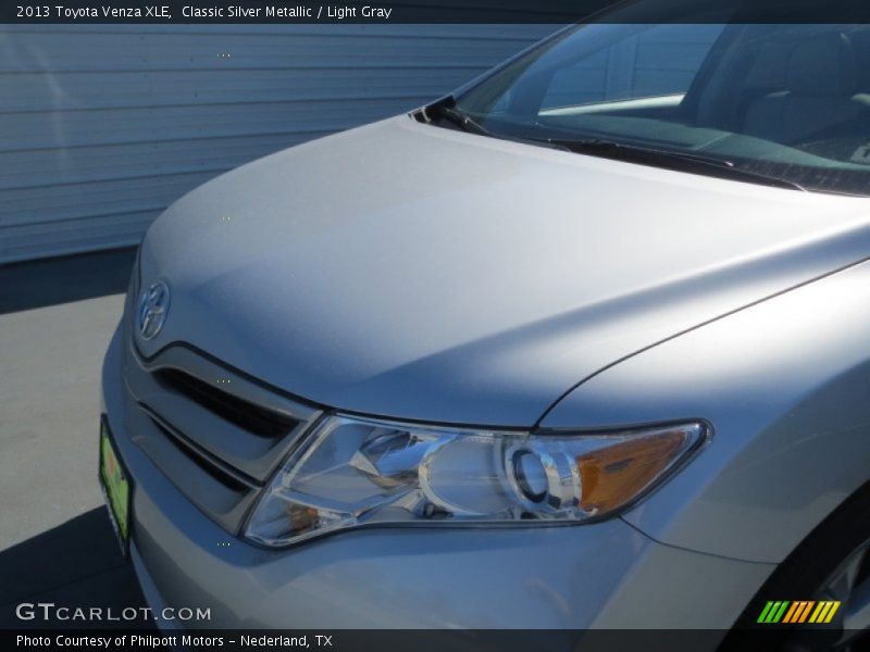 Classic Silver Metallic / Light Gray 2013 Toyota Venza XLE