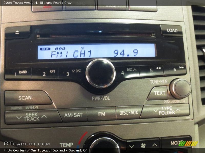 Blizzard Pearl / Gray 2009 Toyota Venza I4