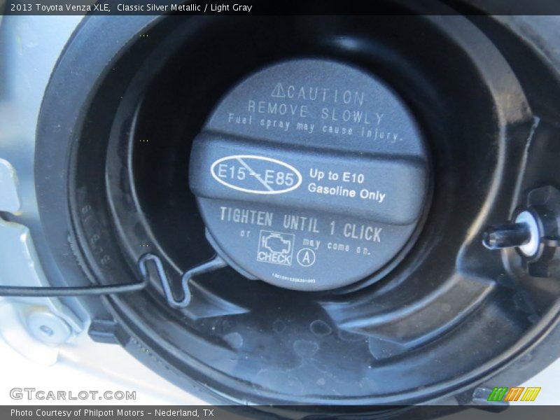 Classic Silver Metallic / Light Gray 2013 Toyota Venza XLE