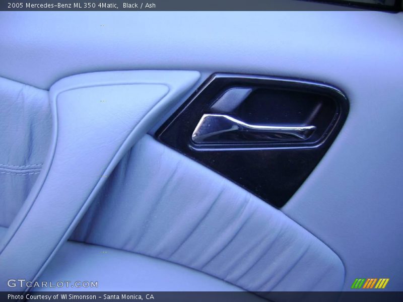 Black / Ash 2005 Mercedes-Benz ML 350 4Matic