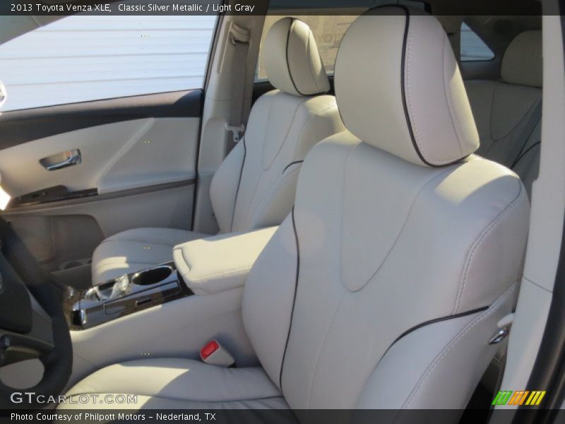 Classic Silver Metallic / Light Gray 2013 Toyota Venza XLE
