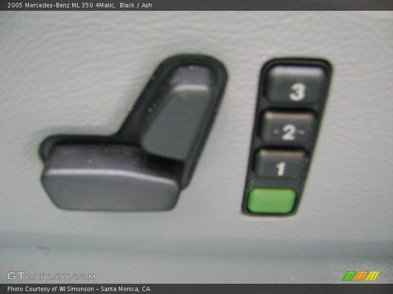 Black / Ash 2005 Mercedes-Benz ML 350 4Matic