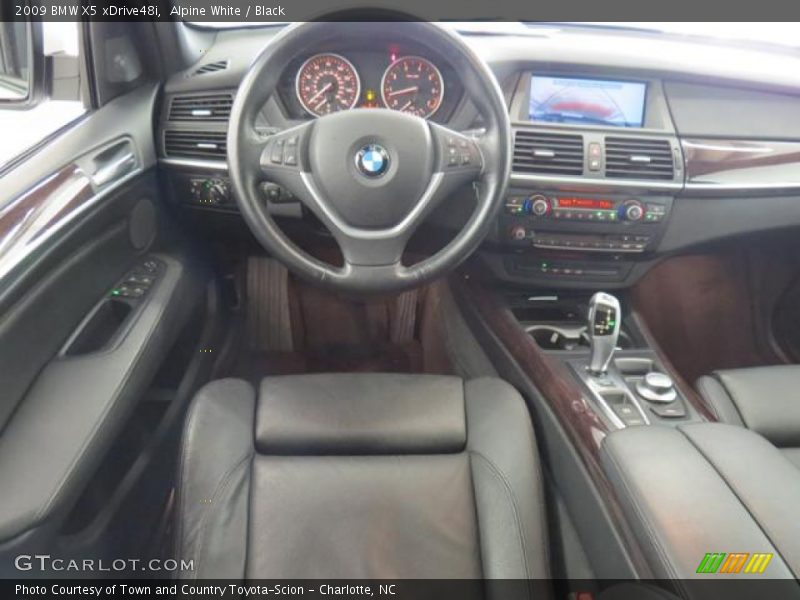 Alpine White / Black 2009 BMW X5 xDrive48i