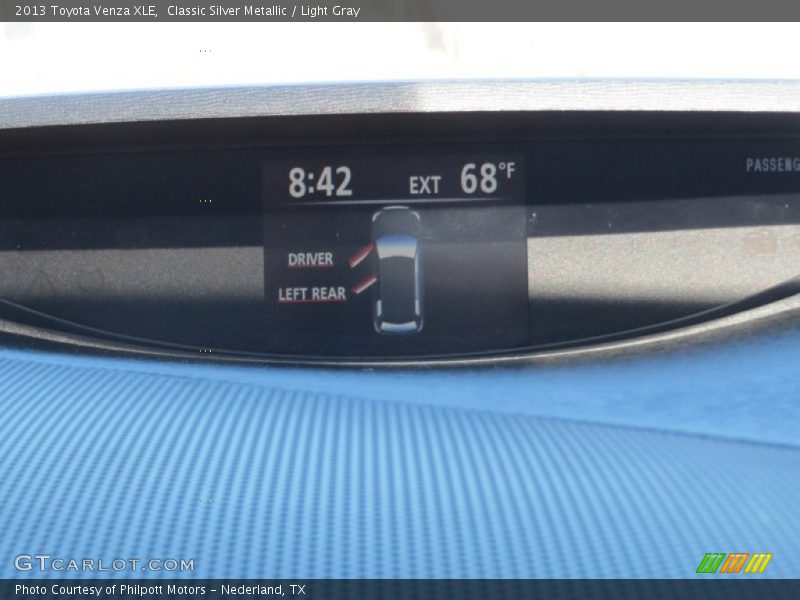Classic Silver Metallic / Light Gray 2013 Toyota Venza XLE