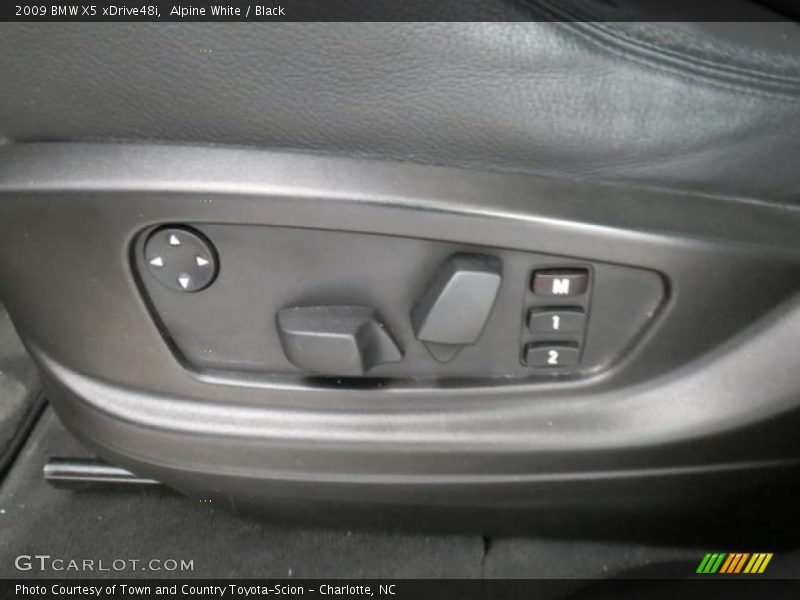 Alpine White / Black 2009 BMW X5 xDrive48i