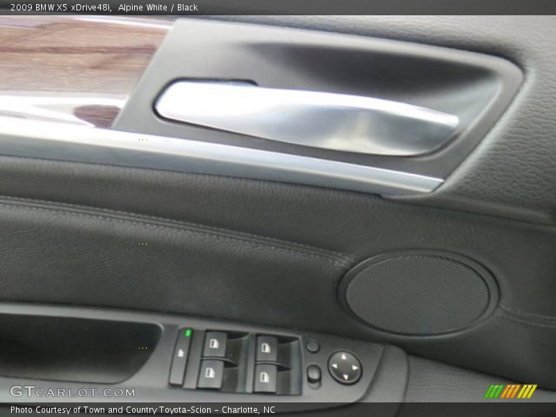Alpine White / Black 2009 BMW X5 xDrive48i