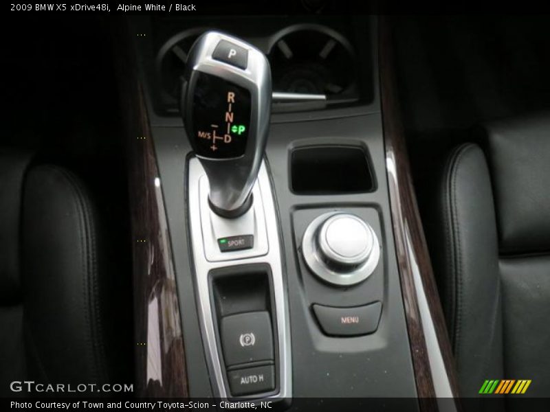 Alpine White / Black 2009 BMW X5 xDrive48i