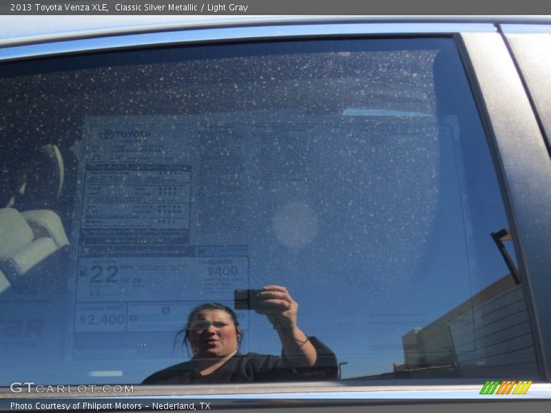 Classic Silver Metallic / Light Gray 2013 Toyota Venza XLE