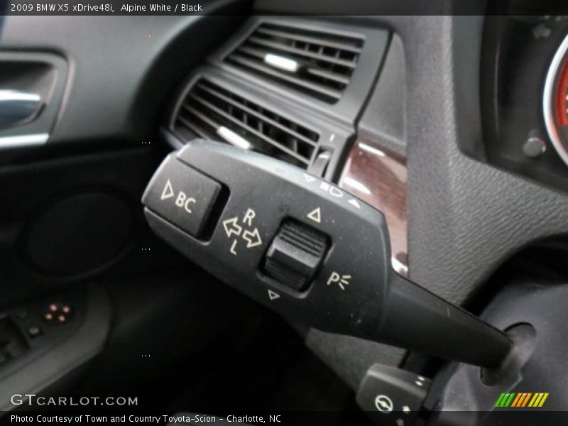 Alpine White / Black 2009 BMW X5 xDrive48i