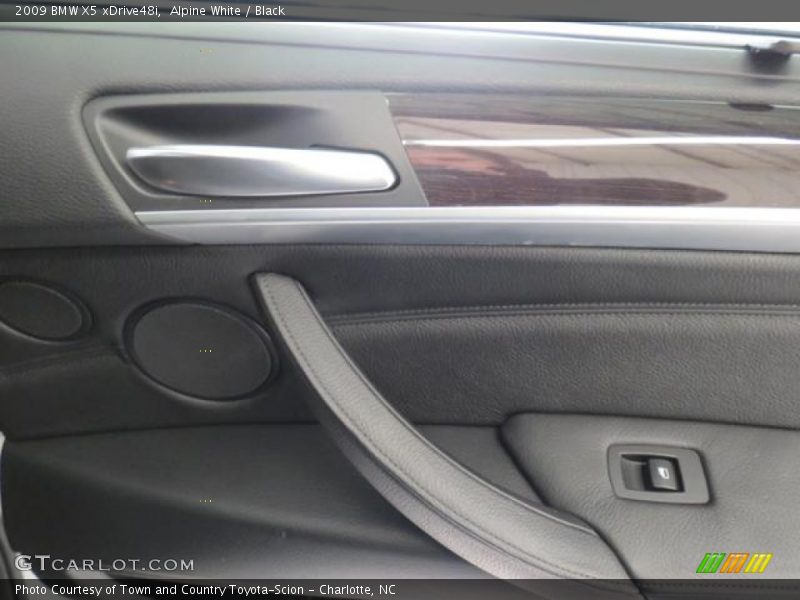 Alpine White / Black 2009 BMW X5 xDrive48i