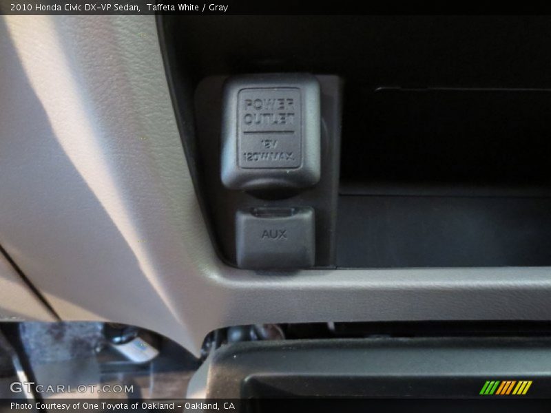Taffeta White / Gray 2010 Honda Civic DX-VP Sedan