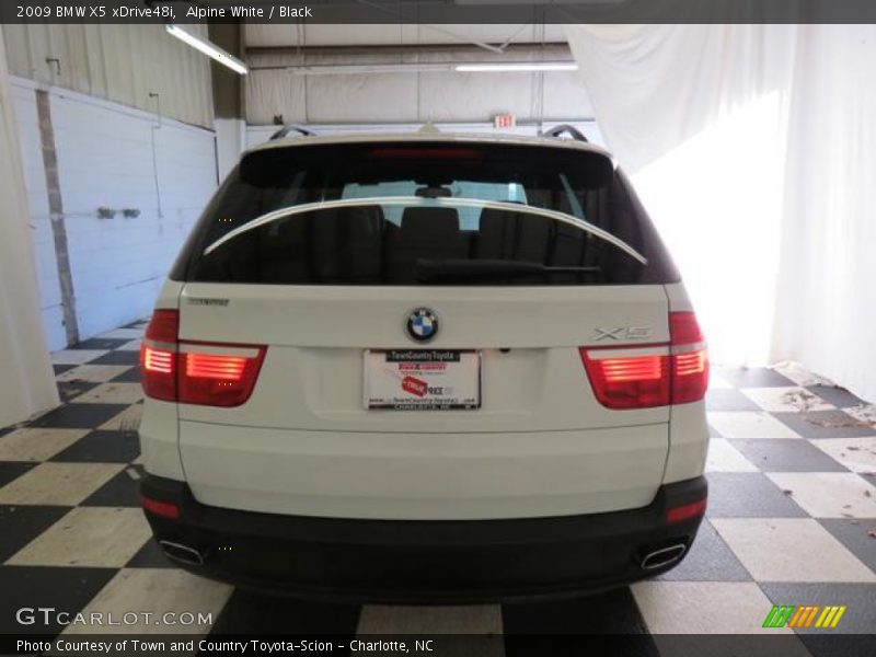 Alpine White / Black 2009 BMW X5 xDrive48i