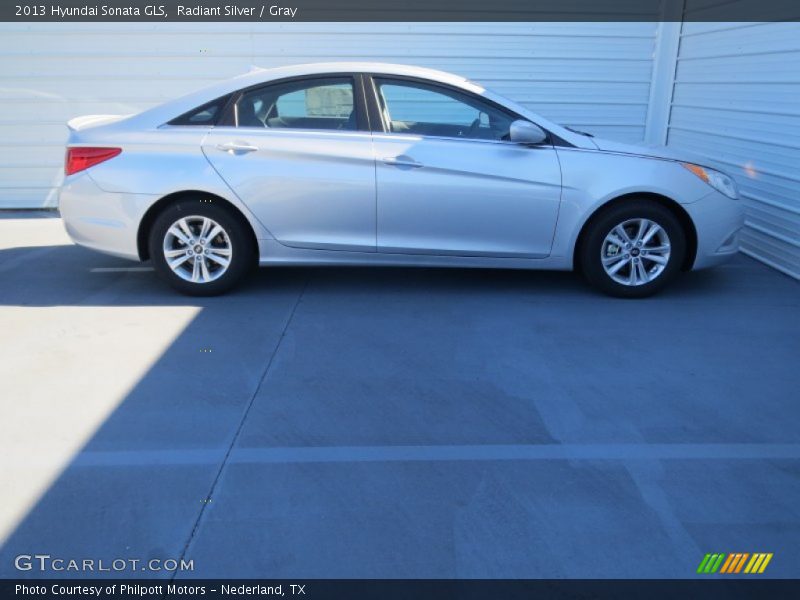 Radiant Silver / Gray 2013 Hyundai Sonata GLS