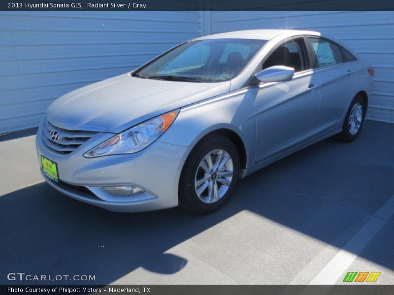 Radiant Silver / Gray 2013 Hyundai Sonata GLS