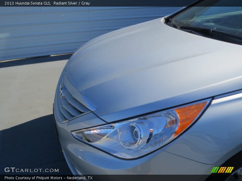 Radiant Silver / Gray 2013 Hyundai Sonata GLS