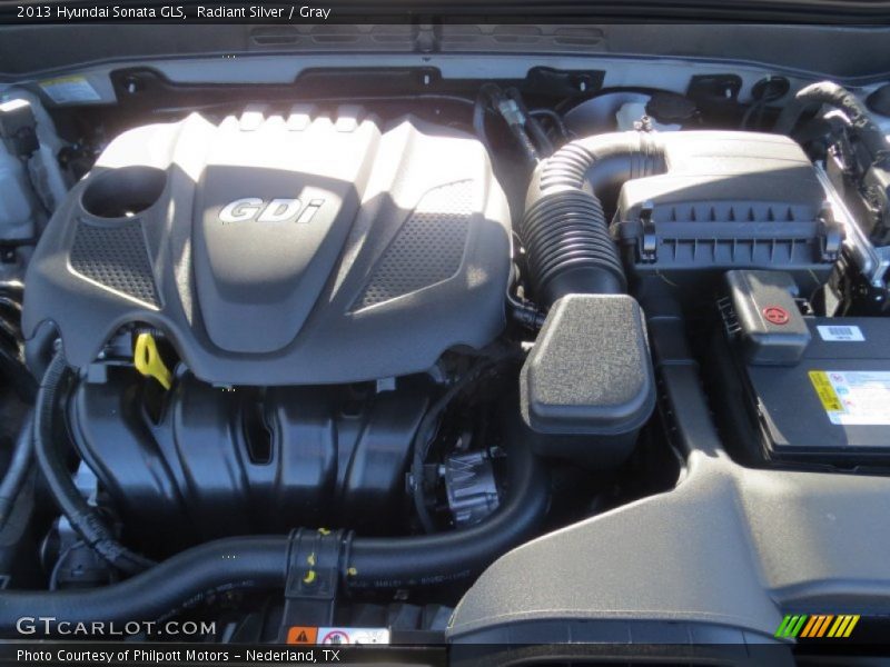 Radiant Silver / Gray 2013 Hyundai Sonata GLS