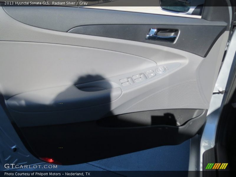 Radiant Silver / Gray 2013 Hyundai Sonata GLS