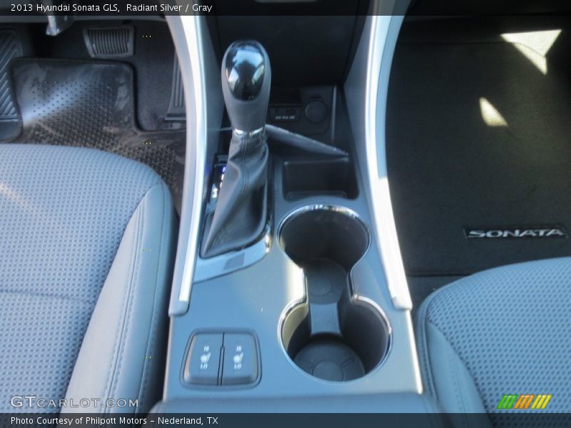Radiant Silver / Gray 2013 Hyundai Sonata GLS