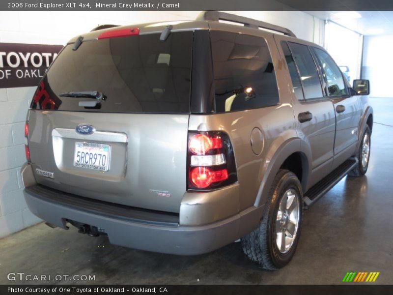 Mineral Grey Metallic / Camel 2006 Ford Explorer XLT 4x4