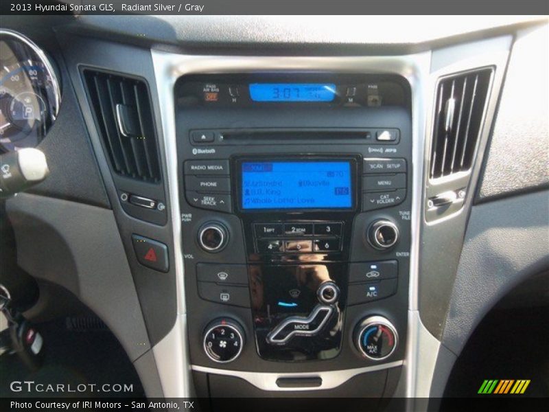 Radiant Silver / Gray 2013 Hyundai Sonata GLS