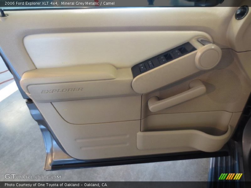Mineral Grey Metallic / Camel 2006 Ford Explorer XLT 4x4