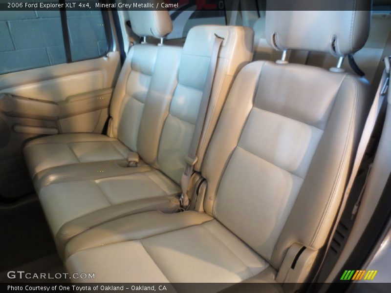 Mineral Grey Metallic / Camel 2006 Ford Explorer XLT 4x4