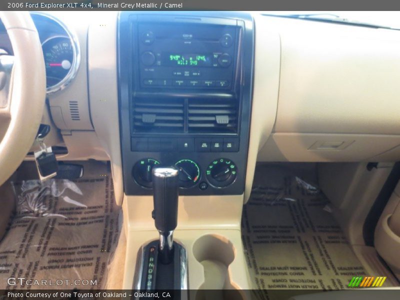 Mineral Grey Metallic / Camel 2006 Ford Explorer XLT 4x4