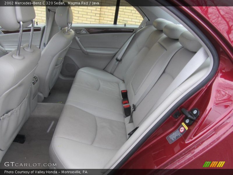 Magma Red / Java 2002 Mercedes-Benz C 320 Sedan