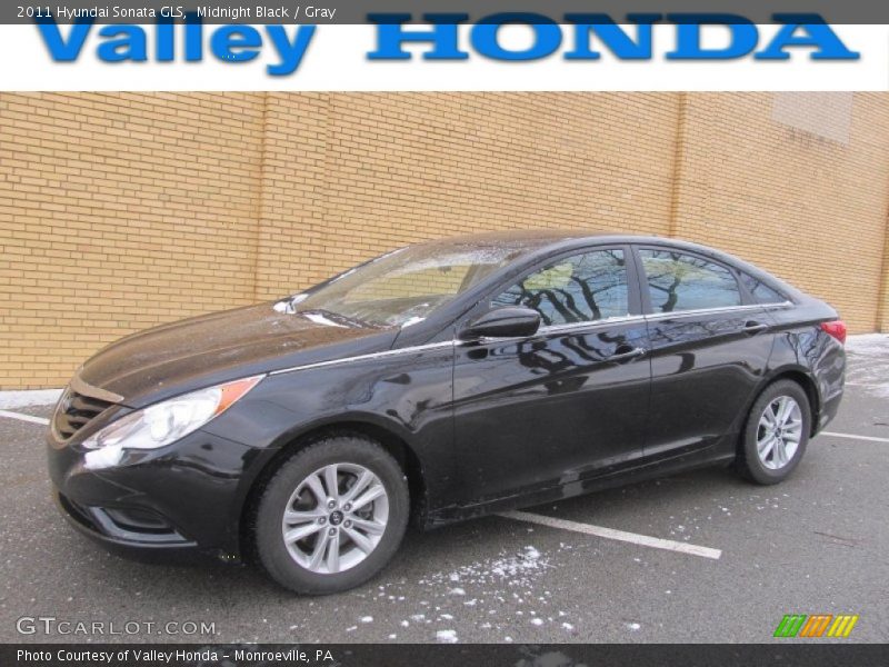 Midnight Black / Gray 2011 Hyundai Sonata GLS