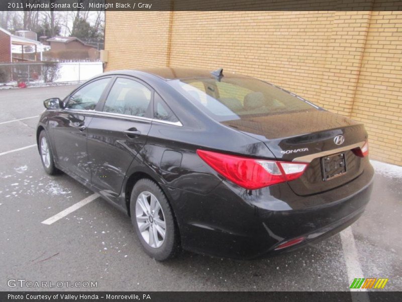 Midnight Black / Gray 2011 Hyundai Sonata GLS