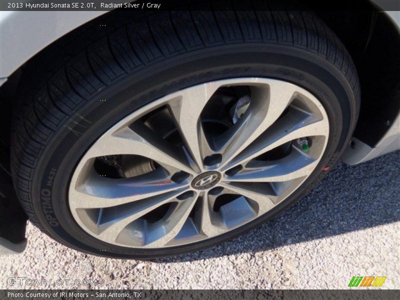 Radiant Silver / Gray 2013 Hyundai Sonata SE 2.0T