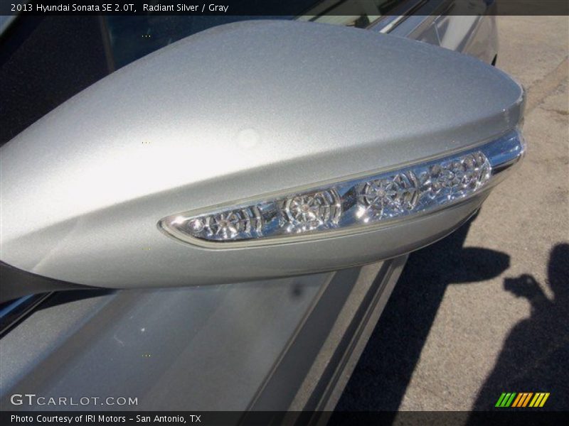 Radiant Silver / Gray 2013 Hyundai Sonata SE 2.0T
