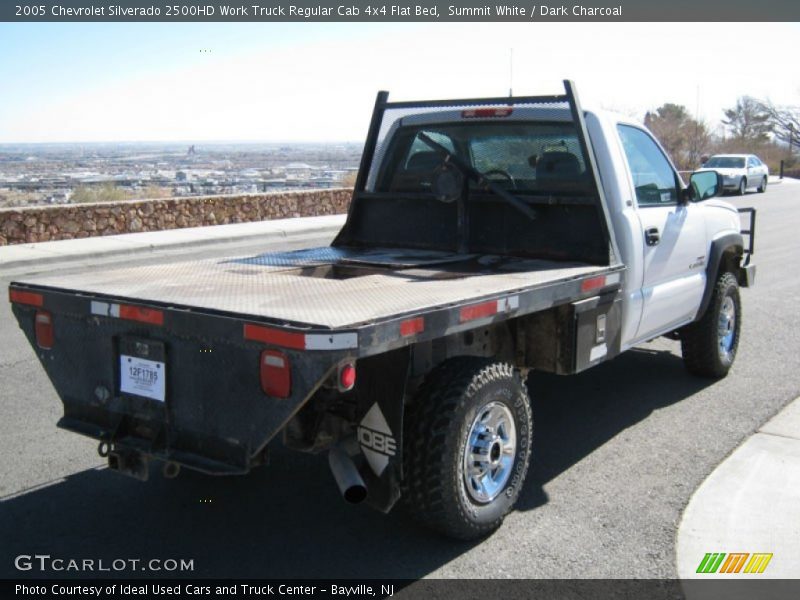 Summit White / Dark Charcoal 2005 Chevrolet Silverado 2500HD Work Truck Regular Cab 4x4 Flat Bed