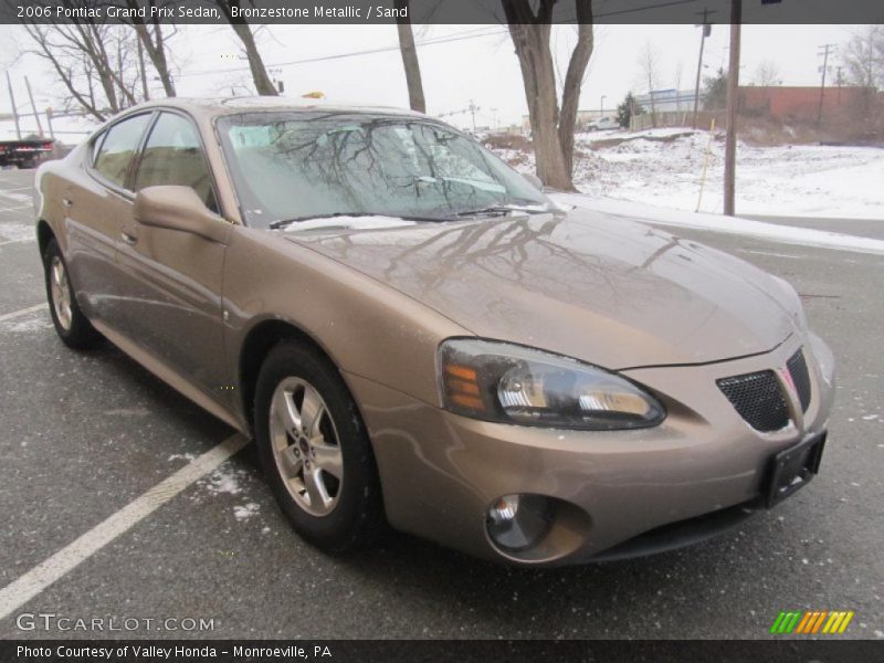 Front 3/4 View of 2006 Grand Prix Sedan