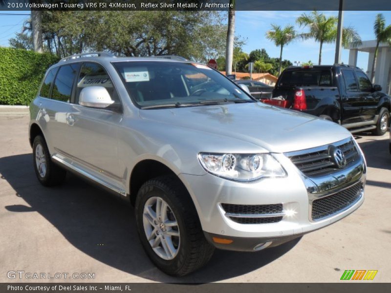 Reflex Silver Metallic / Anthracite 2010 Volkswagen Touareg VR6 FSI 4XMotion