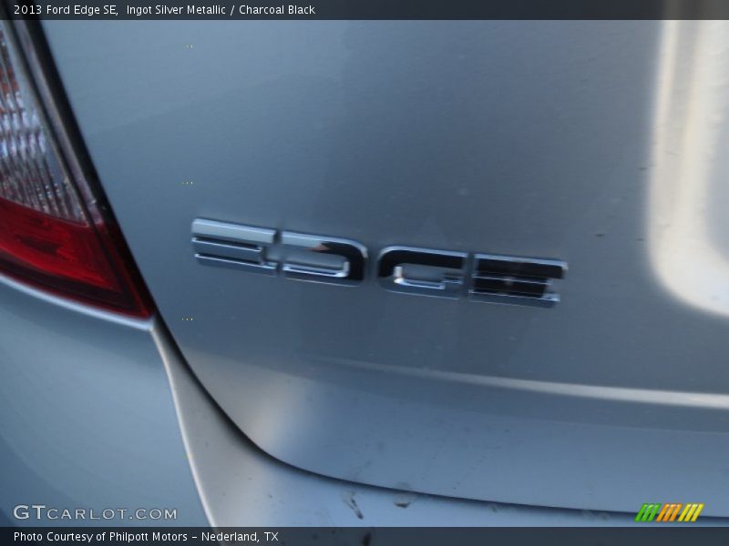Ingot Silver Metallic / Charcoal Black 2013 Ford Edge SE