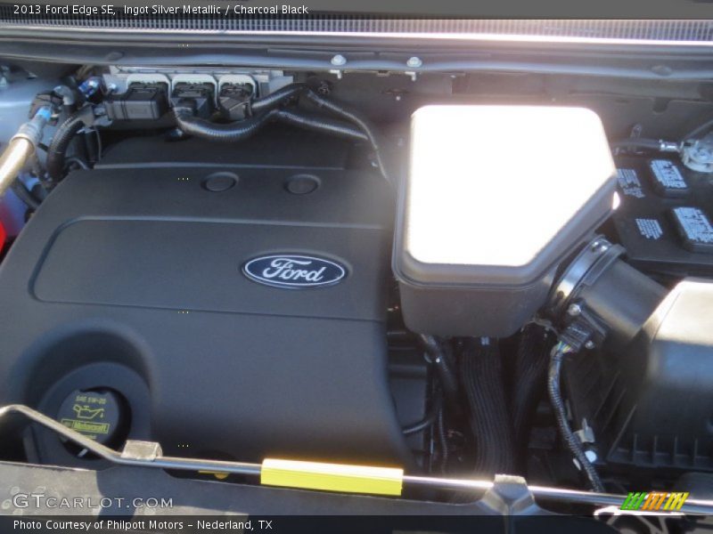 Ingot Silver Metallic / Charcoal Black 2013 Ford Edge SE
