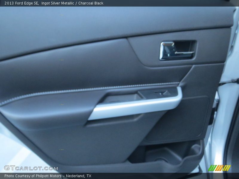 Ingot Silver Metallic / Charcoal Black 2013 Ford Edge SE