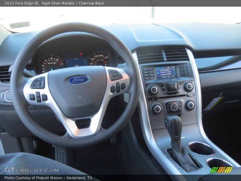 Ingot Silver Metallic / Charcoal Black 2013 Ford Edge SE