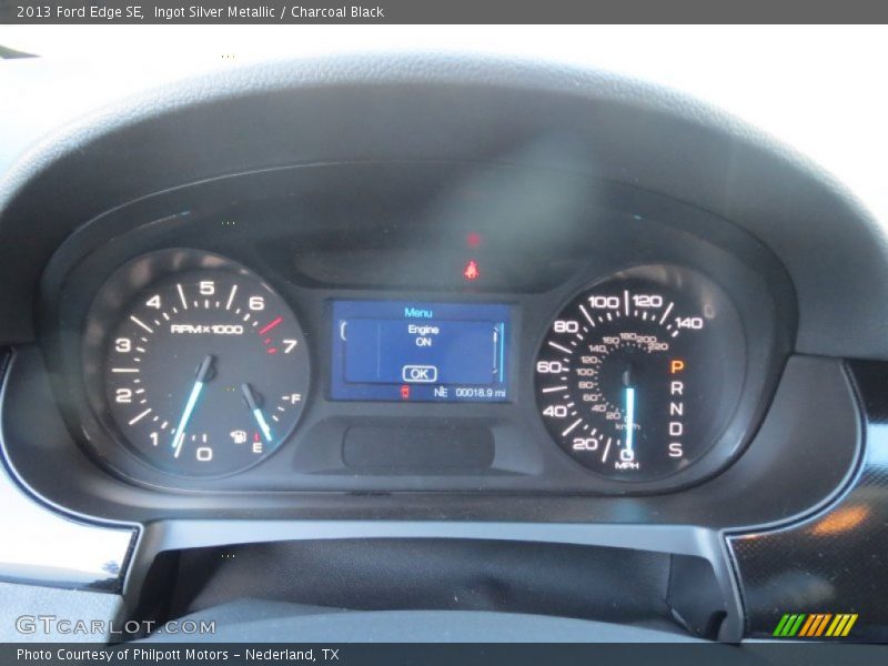Ingot Silver Metallic / Charcoal Black 2013 Ford Edge SE