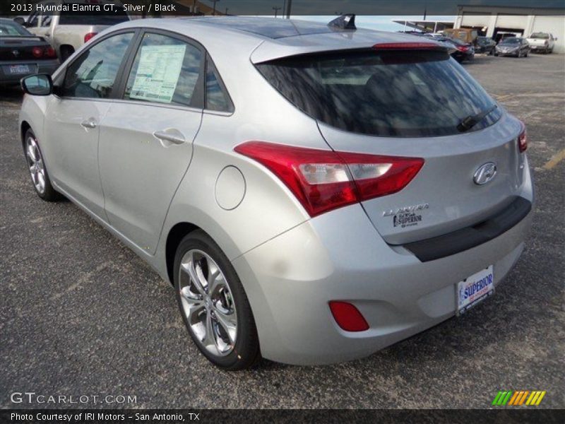 Silver / Black 2013 Hyundai Elantra GT