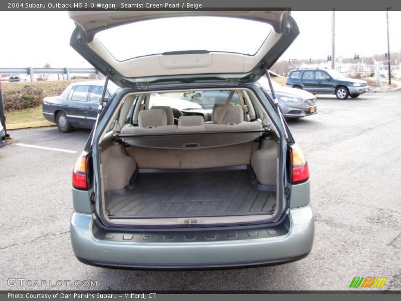 Seamist Green Pearl / Beige 2004 Subaru Outback H6 3.0 Wagon