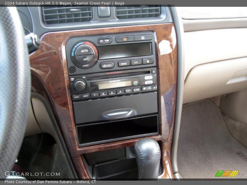 Seamist Green Pearl / Beige 2004 Subaru Outback H6 3.0 Wagon