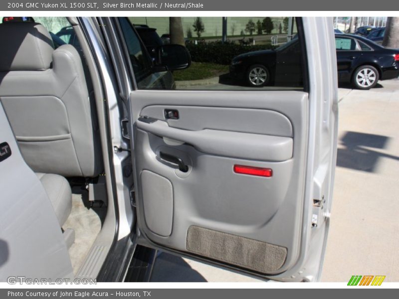 Silver Birch Metallic / Neutral/Shale 2004 GMC Yukon XL 1500 SLT