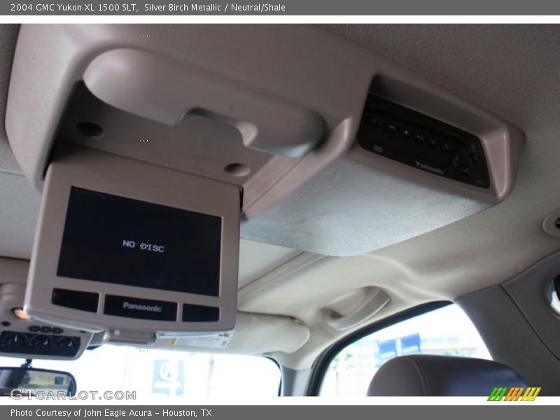 Silver Birch Metallic / Neutral/Shale 2004 GMC Yukon XL 1500 SLT