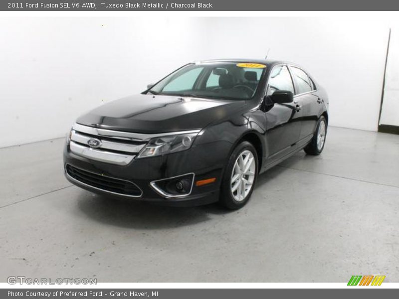 Tuxedo Black Metallic / Charcoal Black 2011 Ford Fusion SEL V6 AWD