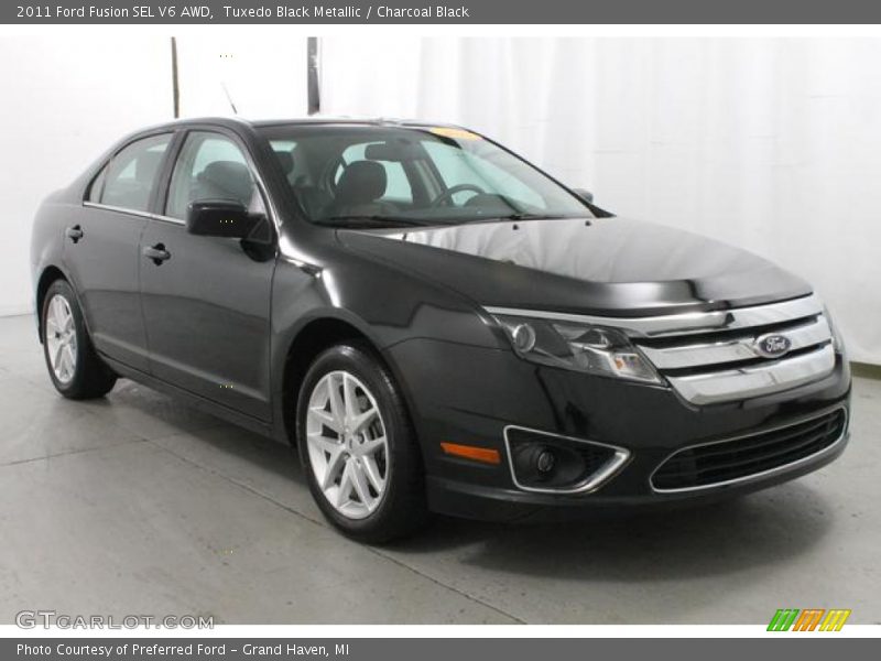 Tuxedo Black Metallic / Charcoal Black 2011 Ford Fusion SEL V6 AWD
